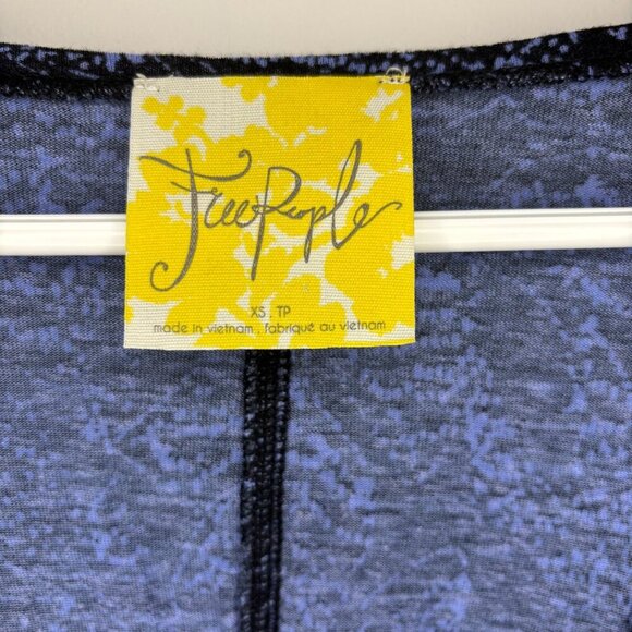 FREE PEOPLE Top Women XS Black Blue V-Neck Linen Blend Ruched Long Sleeve Hi-Lo - Picture 5 of 5